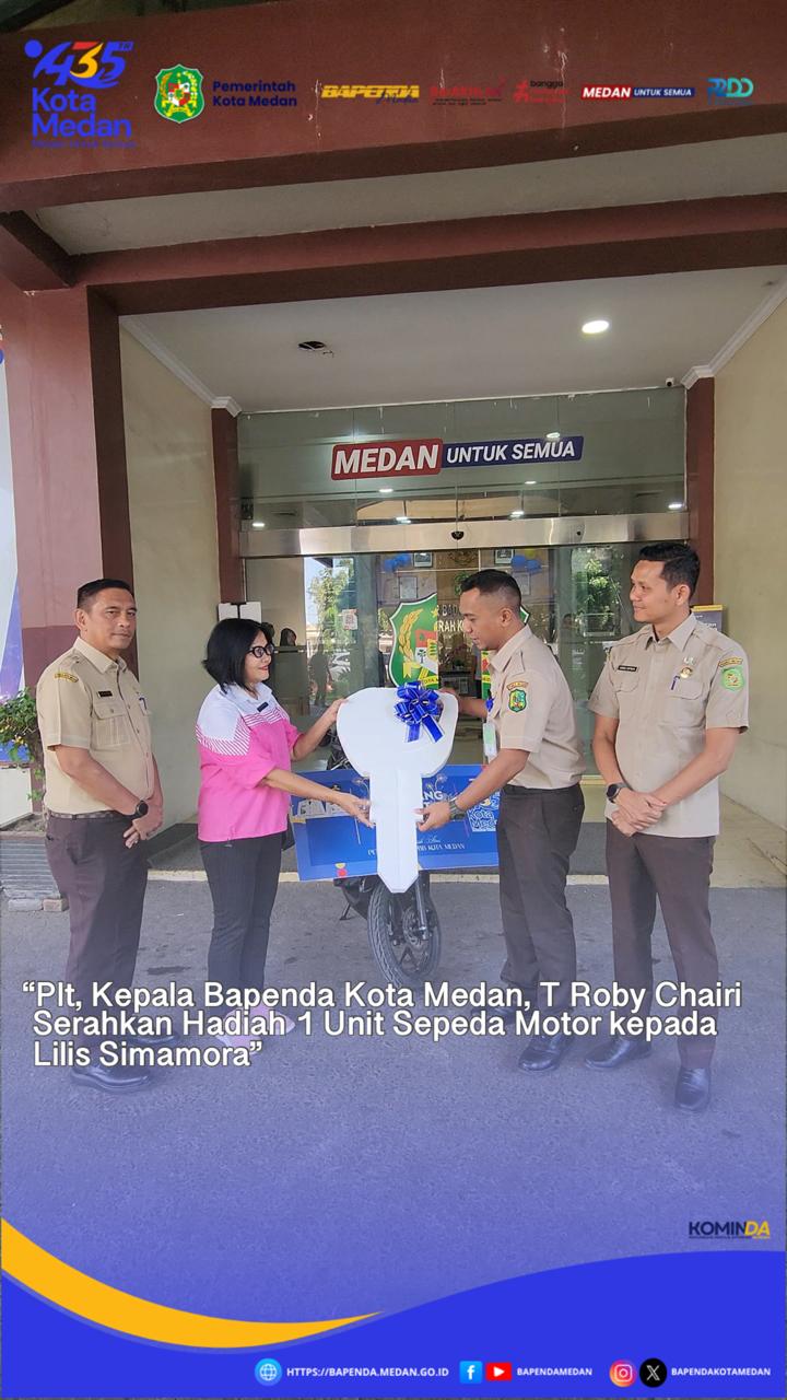 Lilis Simamora Menangkan Hadiah Sepeda Motor dari Pembayaran PBB, Diserahkan Langsung oleh Plt. Kepala Bapenda Kota Medan